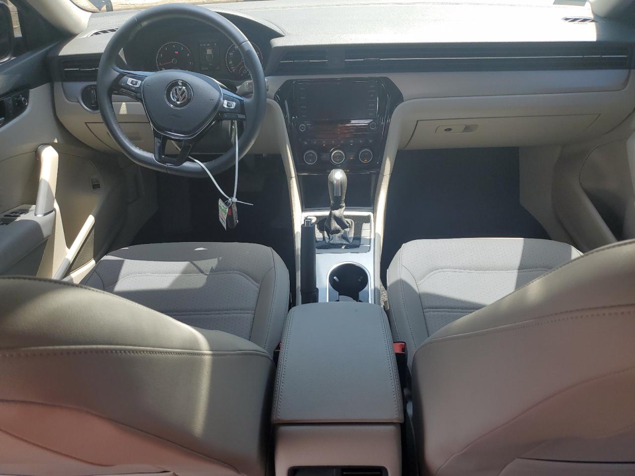 1VWSA7A33NC000794 2022 Volkswagen Passat Se