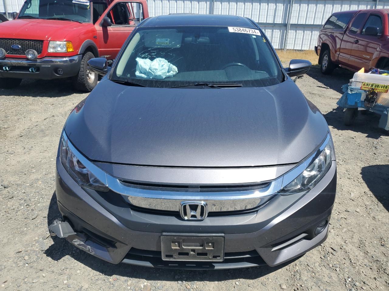 JHMFC1F38JX031724 2018 Honda Civic Ex