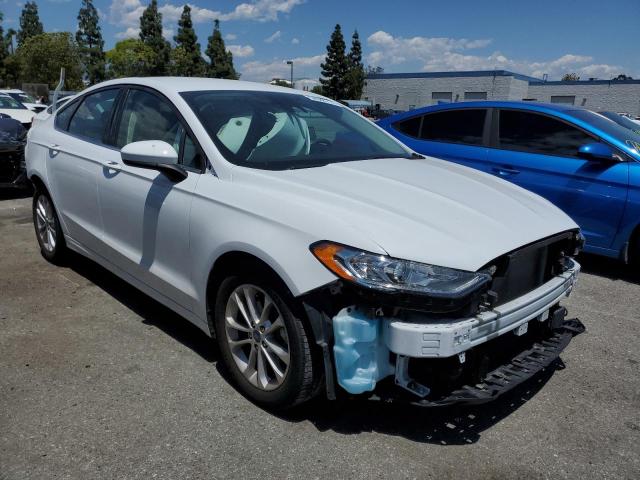 3FA6P0HD9LR112920 Ford Fusion SE 4