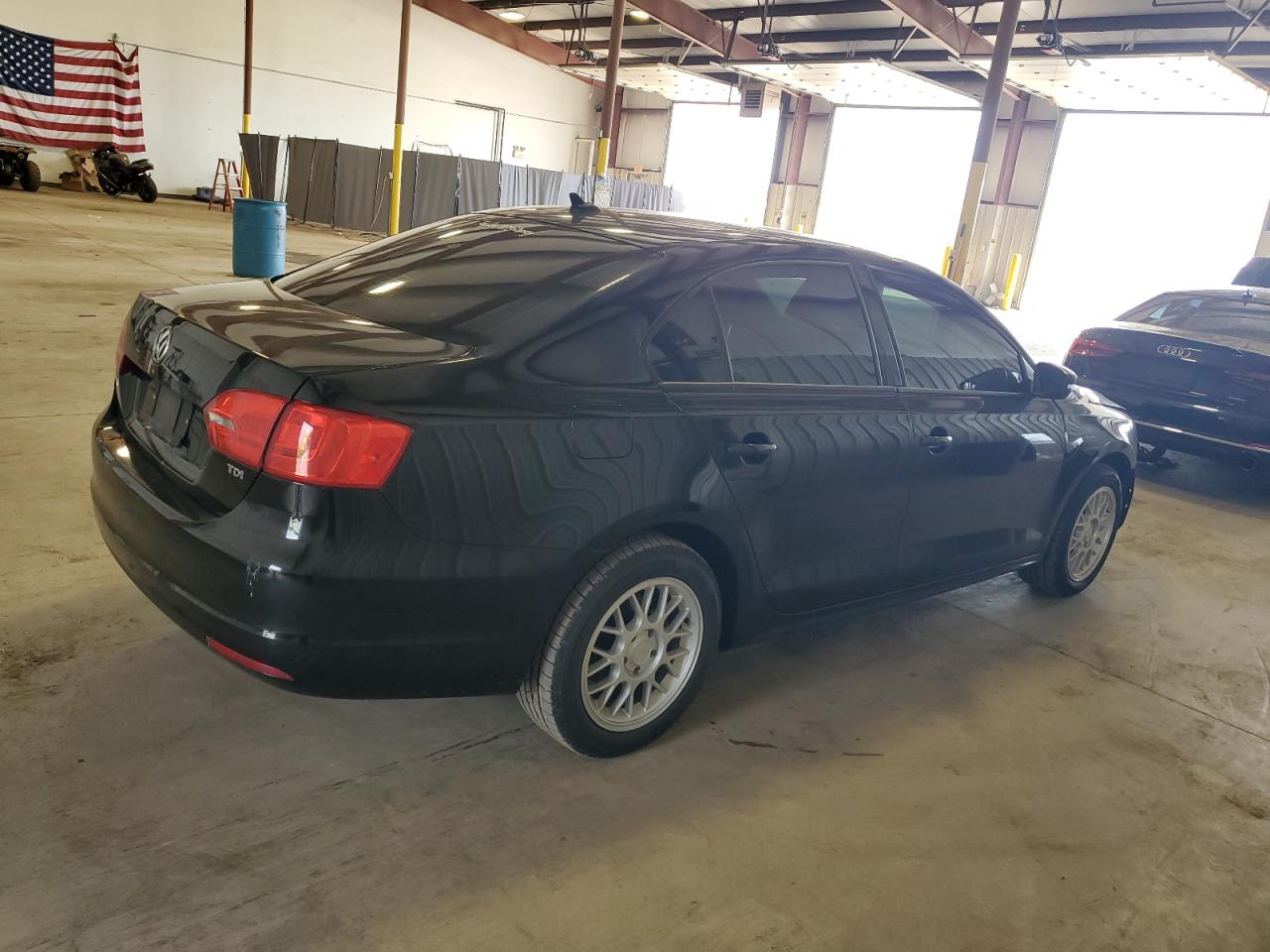 3VWLL7AJ0BM068977 2011 Volkswagen Jetta Tdi