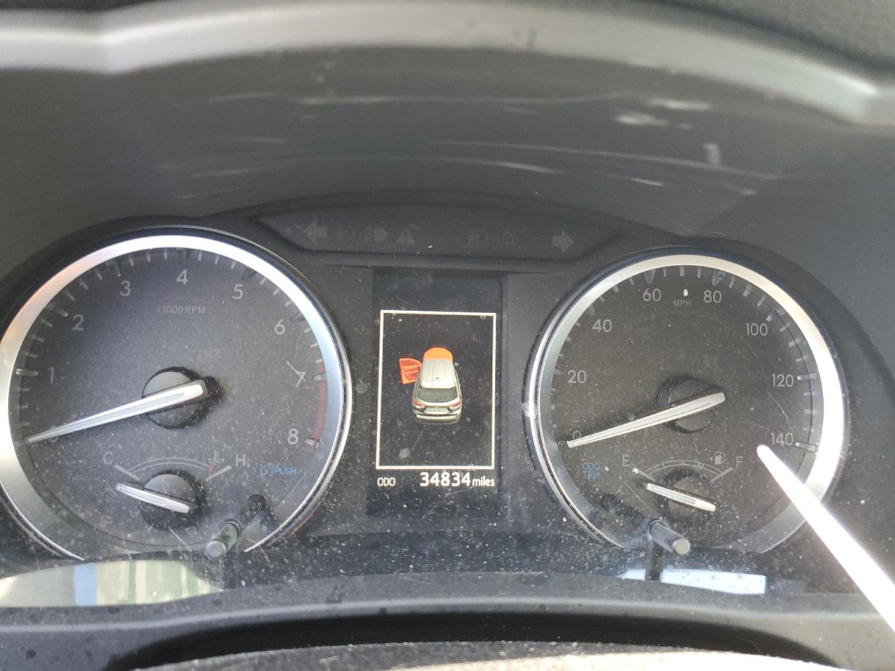 5TDKZRFH2KS352559 2019 Toyota Highlander Se