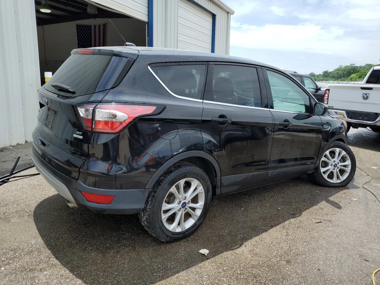 2017 Ford Escape Se vin: 1FMCU0GD9HUC55420