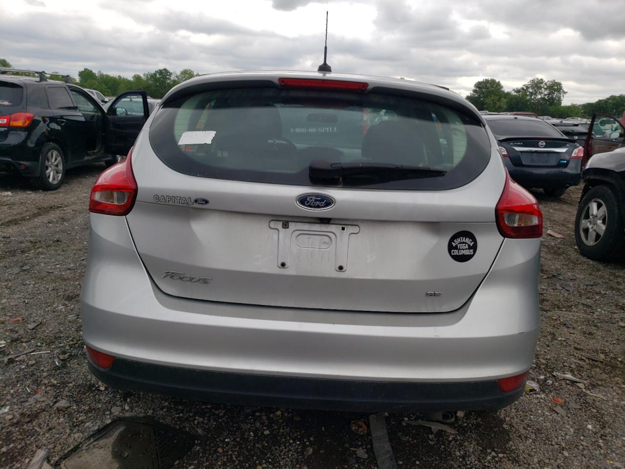 1FADP3K27HL336368 2017 Ford Focus Se