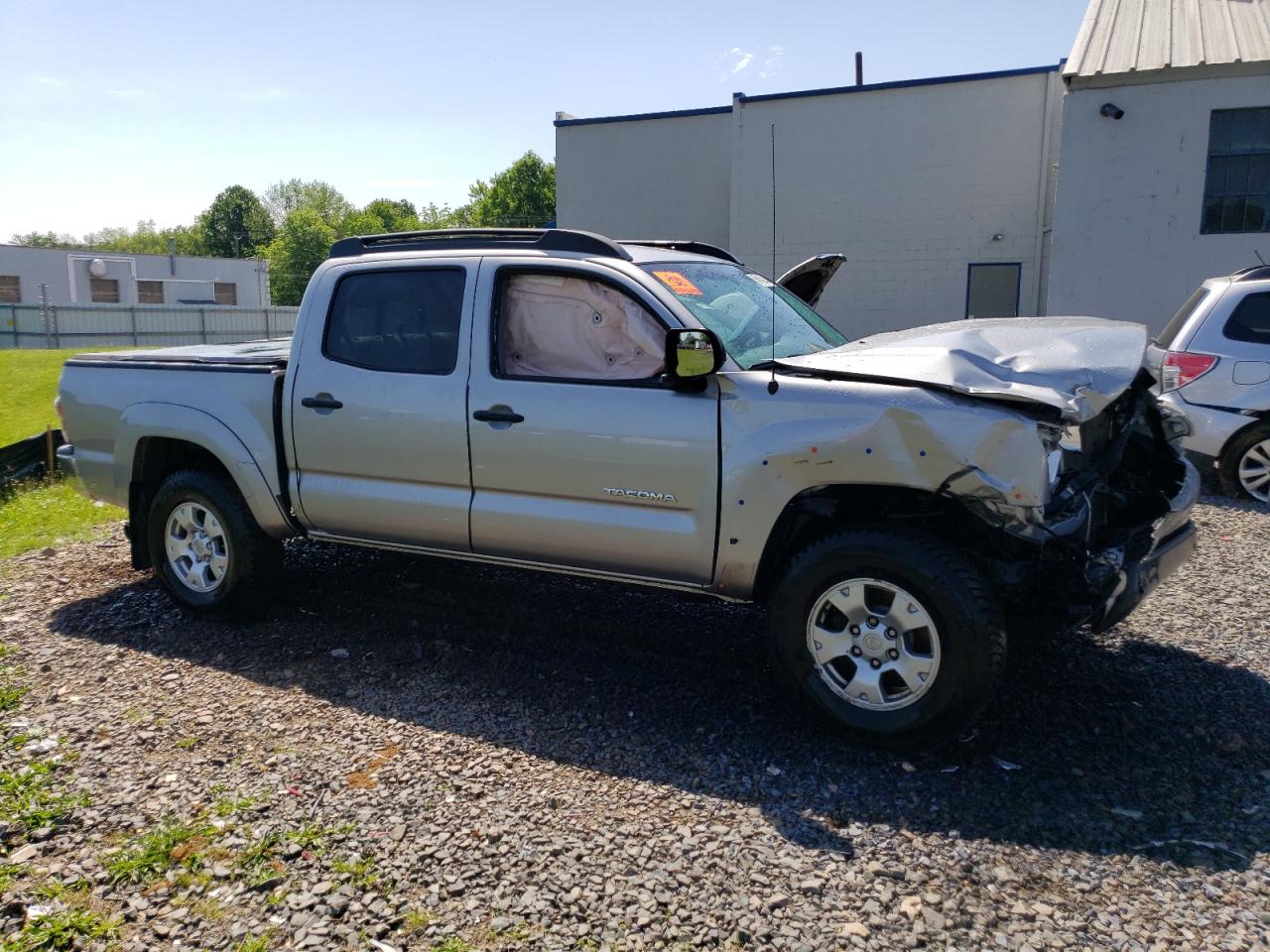 2015 Toyota Tacoma Double Cab vin: 5TFLU4ENXFX121695