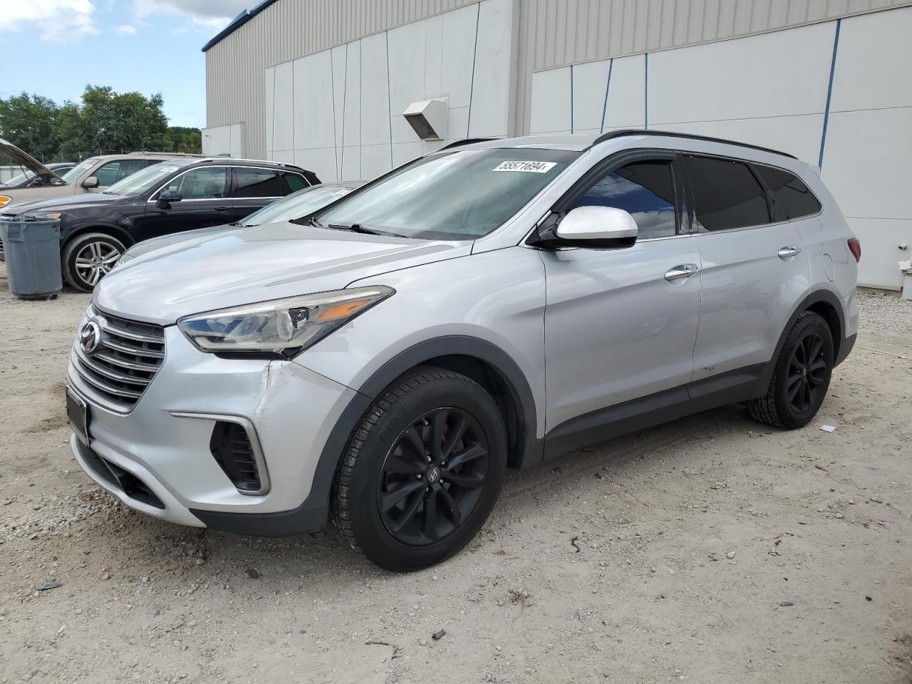 KM8SM4HF5HU179634 2017 Hyundai Santa Fe Se