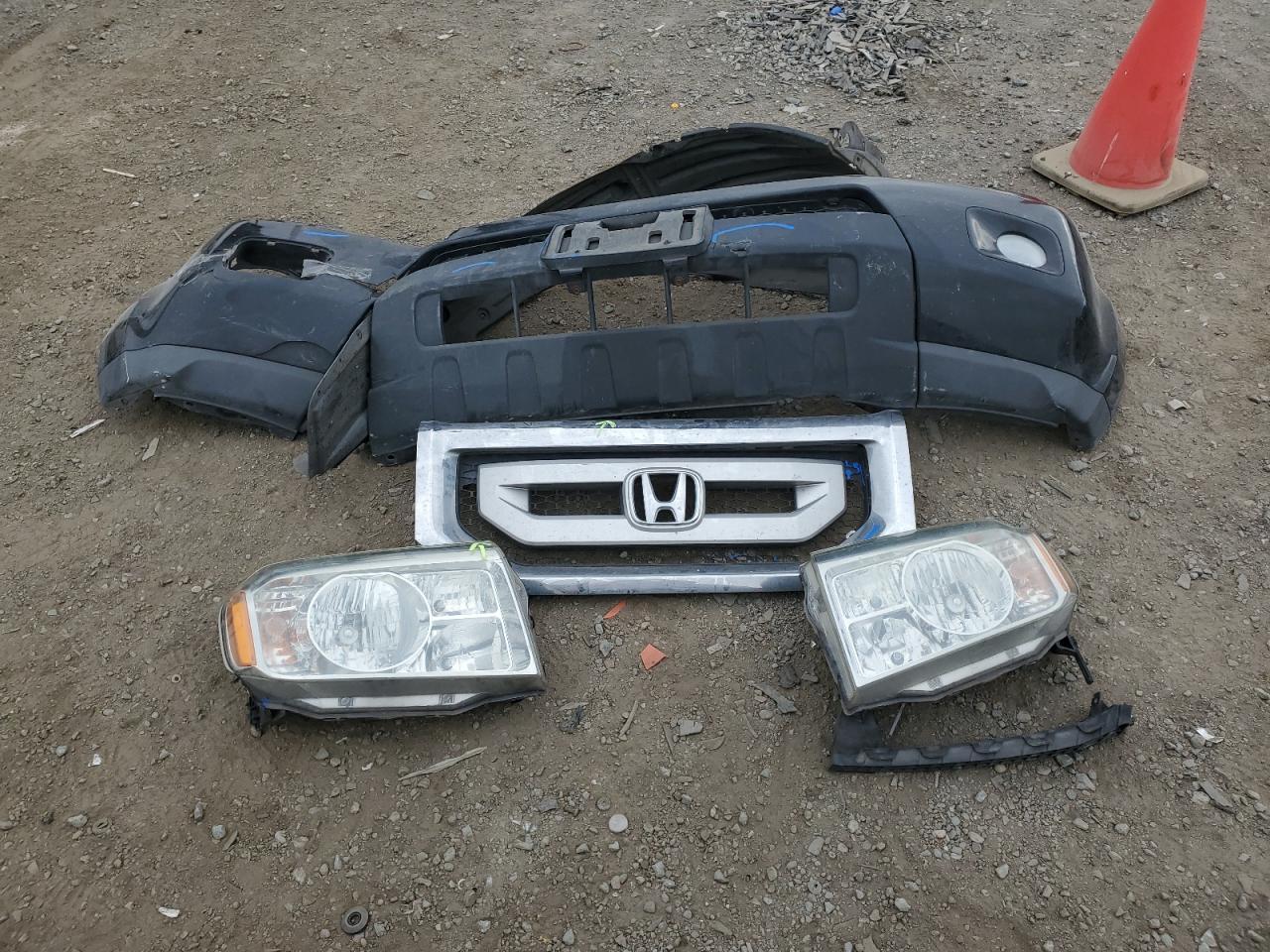 5FNYF4H69BB017028 2011 Honda Pilot Exl