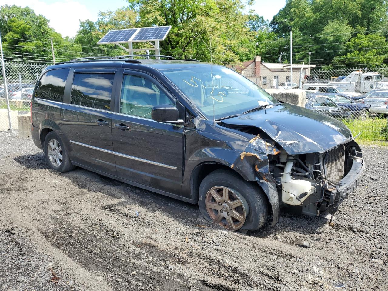 2A4RR5D12AR136659 2010 Chrysler Town & Country Touring