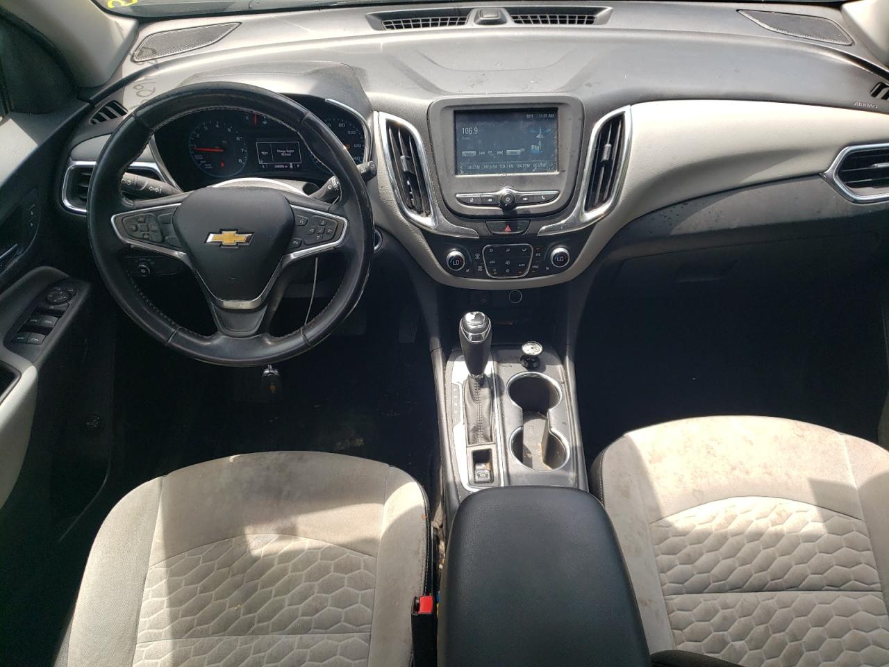 3GNAXJEV3JS531902 2018 Chevrolet Equinox Lt