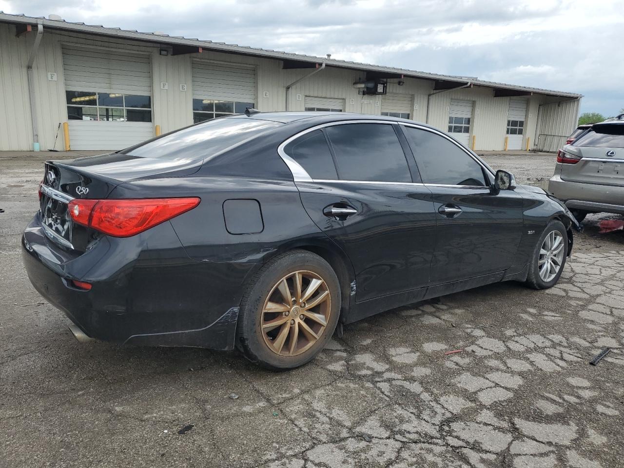 JN1EV7AR2HM833948 2017 Infiniti Q50 Premium