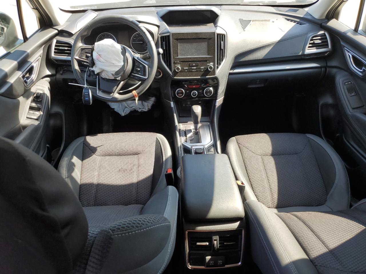 JF2SKAJC4MH484197 2021 Subaru Forester Premium