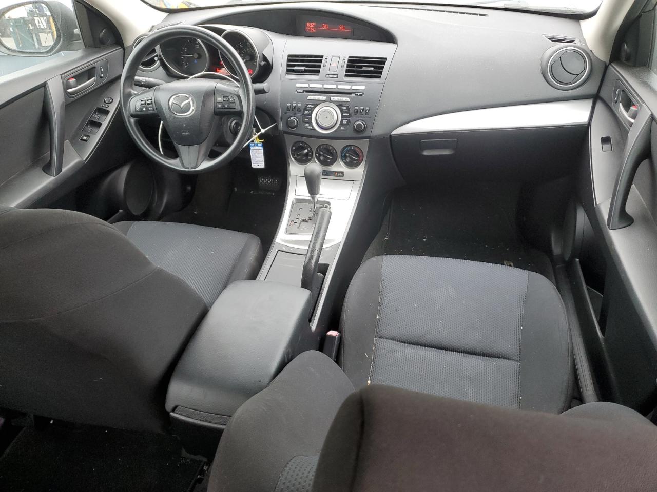 JM1BL1VG4B1450520 2011 Mazda 3 I