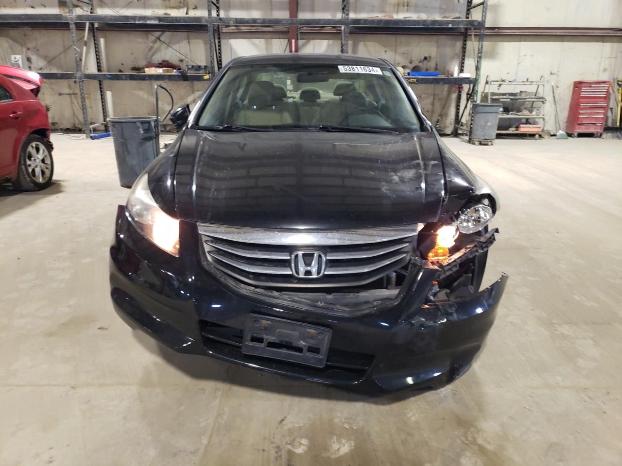 1HGCP2F60BA155940 2011 Honda Accord Se