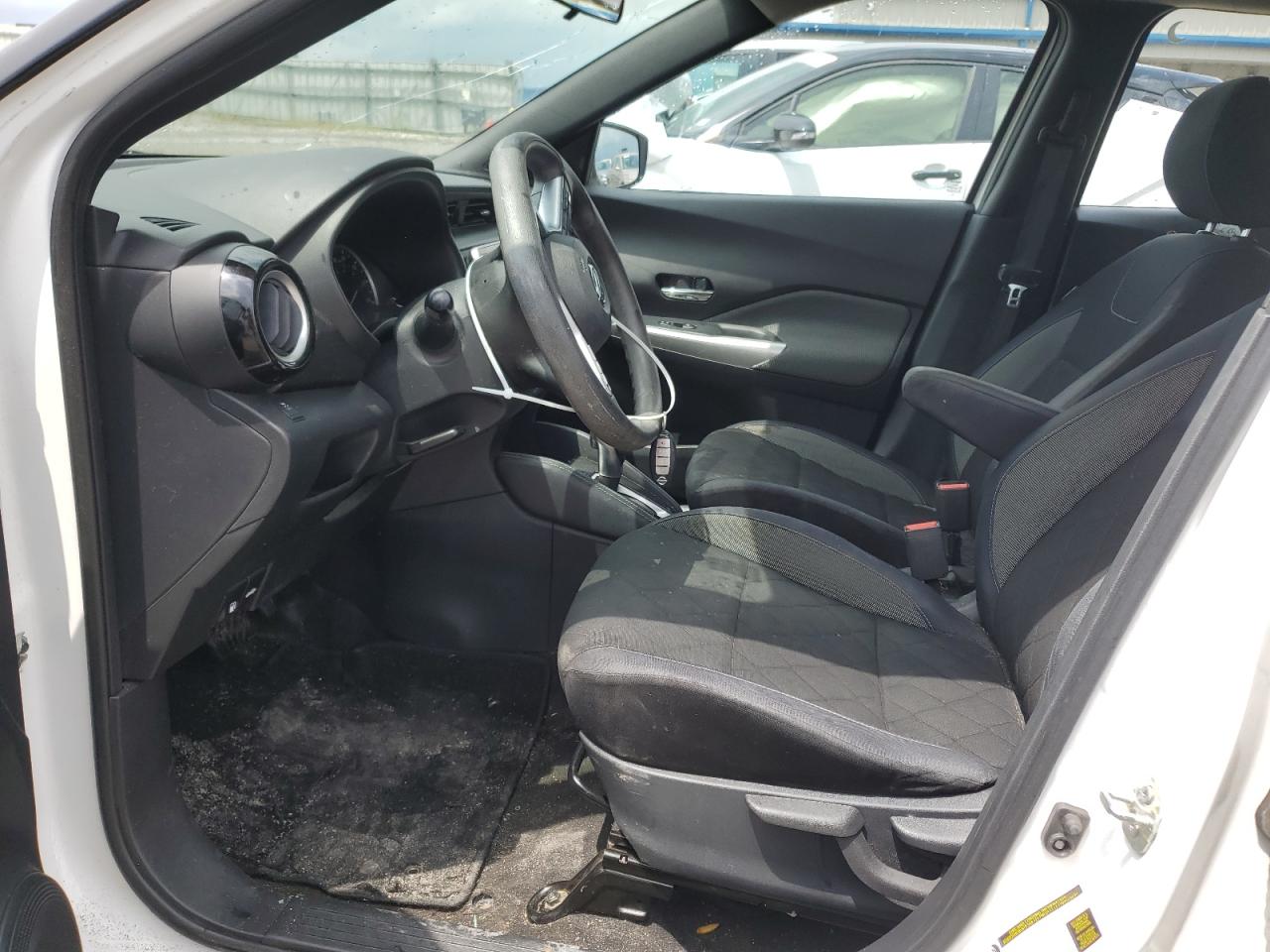 3N1CP5CU6JL544949 2018 Nissan Kicks S