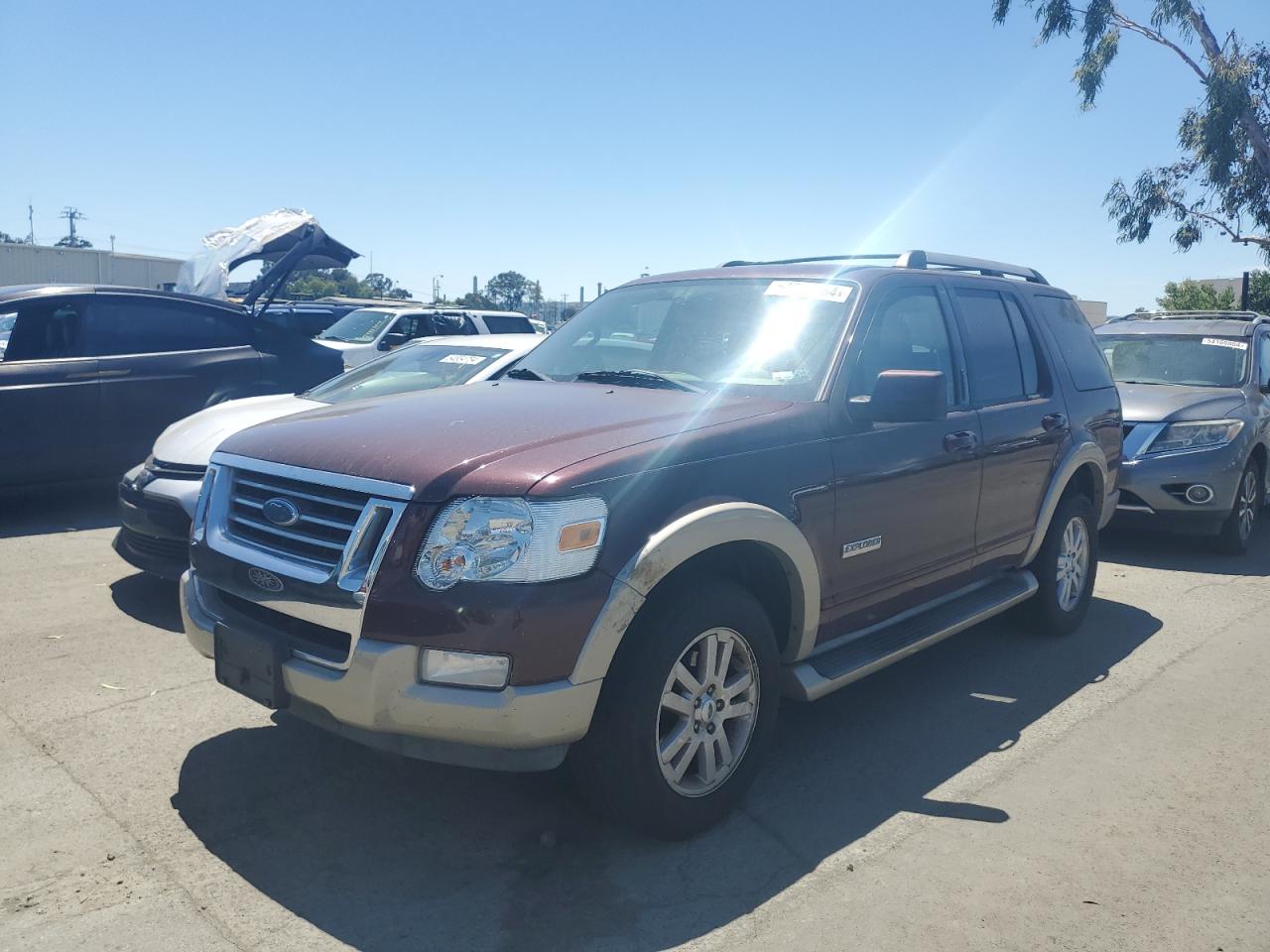 1FMEU74E06UB35226 2006 Ford Explorer Eddie Bauer