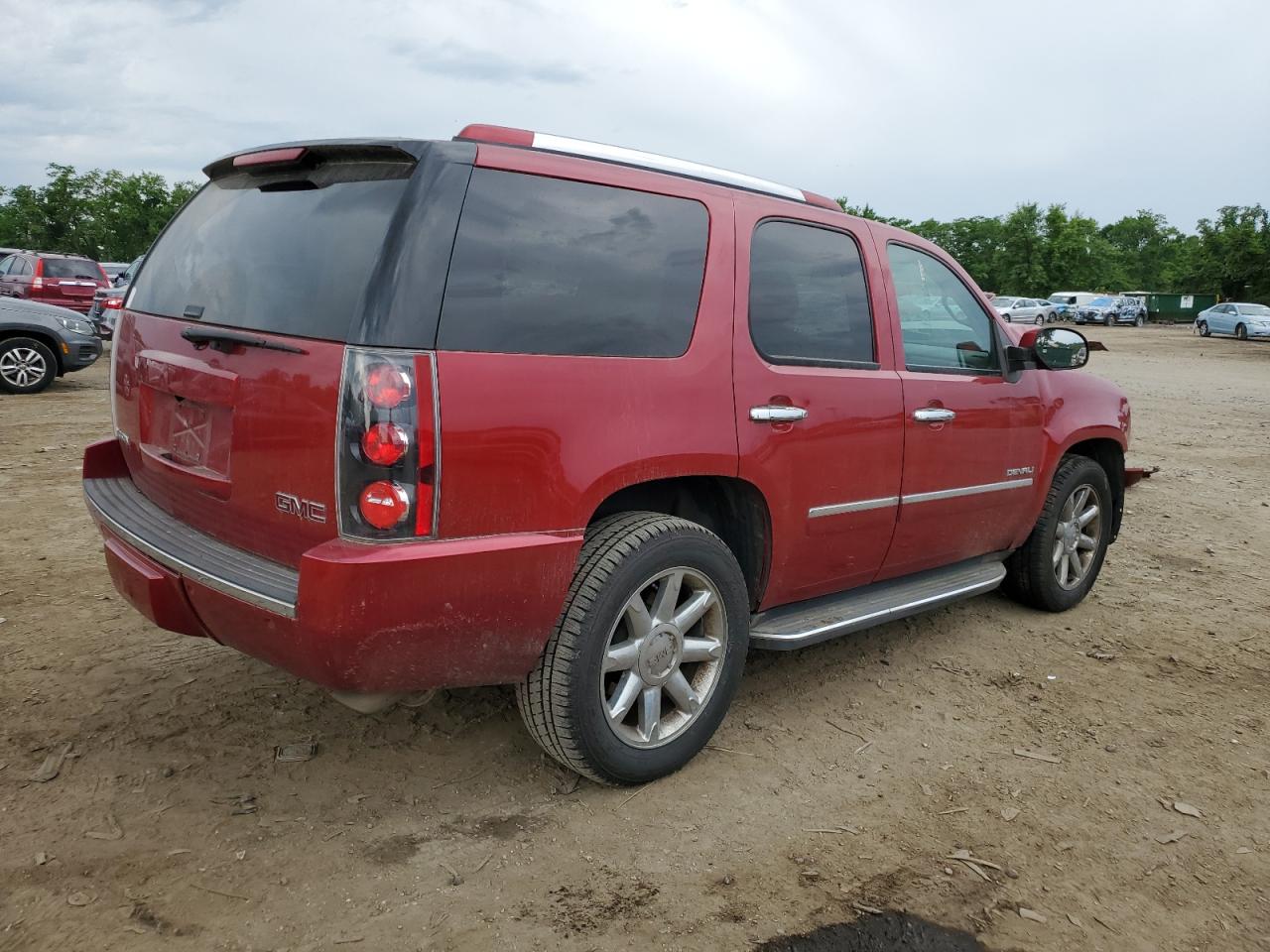 1GKS2EEF4DR321851 2013 GMC Yukon Denali