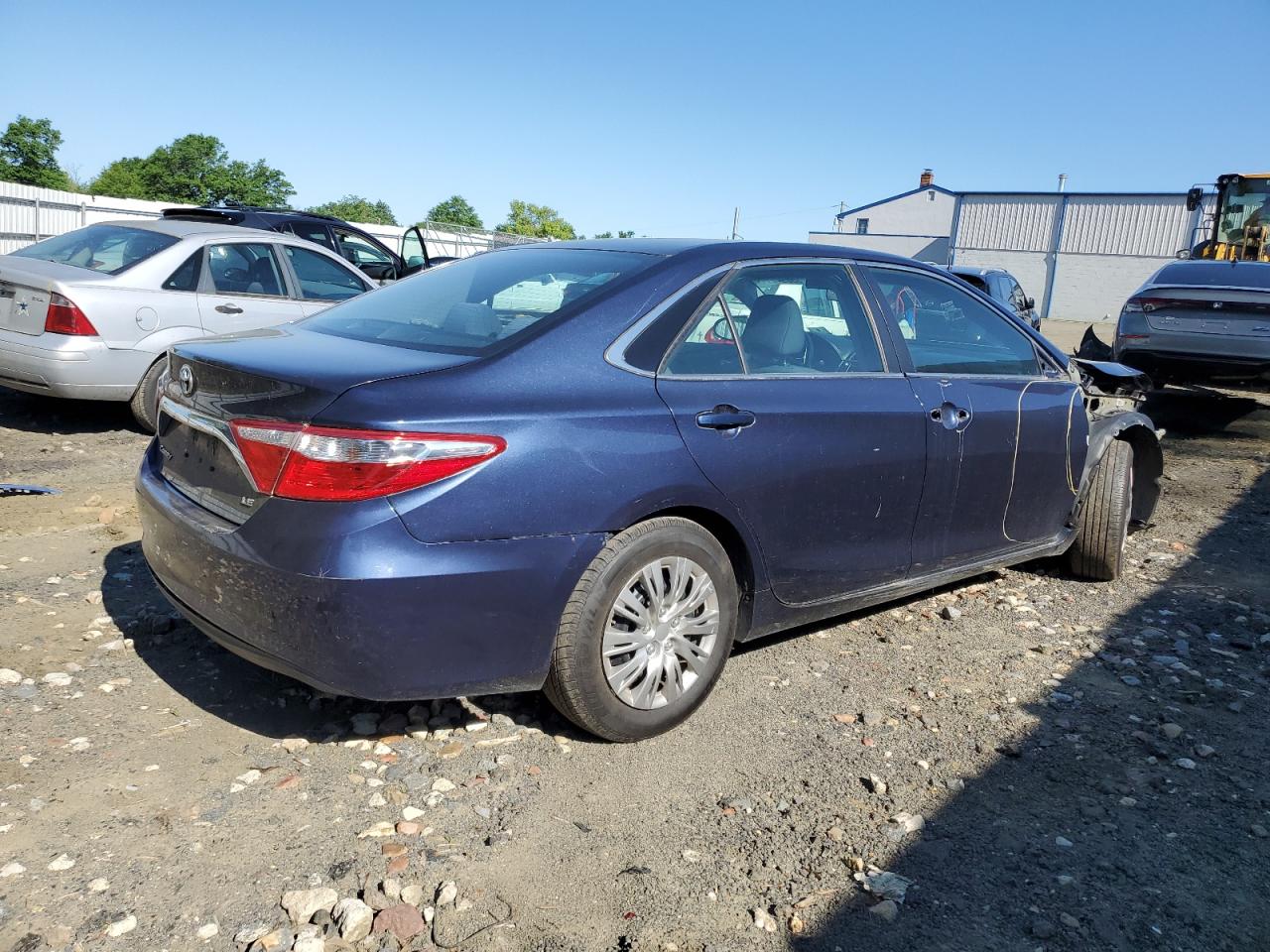 4T1BF1FK3GU508516 2016 Toyota Camry Le