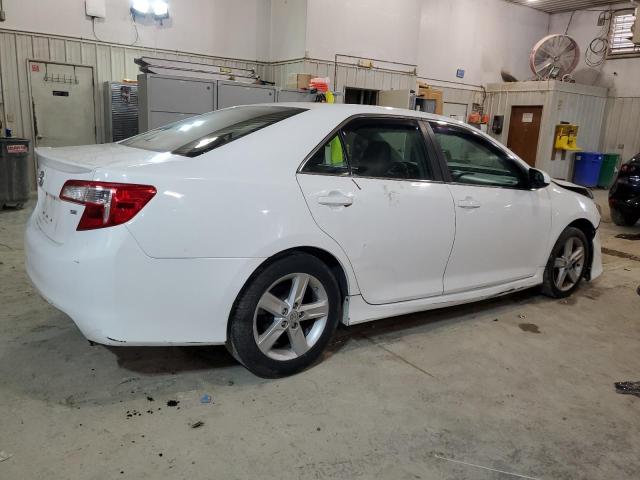 VIN 4T1BF1FKXEU311517 2014 Toyota Camry, L no.3