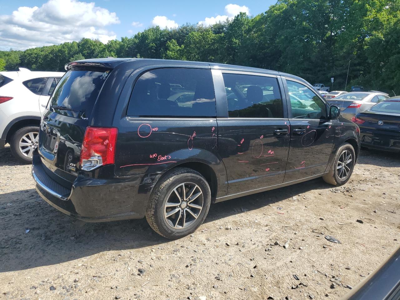 2C4RDGEG3JR165798 2018 Dodge Grand Caravan Gt