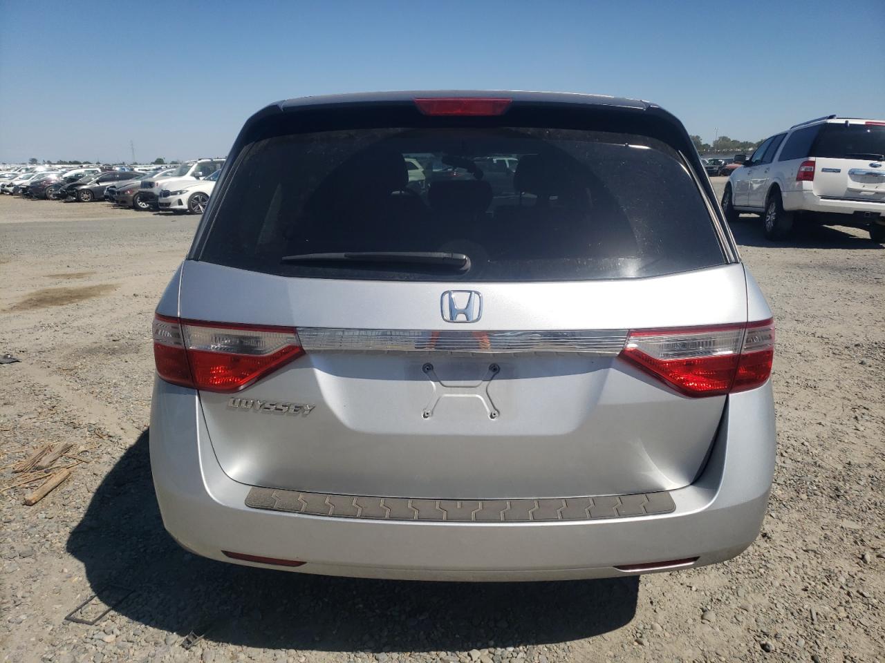 5FNRL5H2XCB047995 2012 Honda Odyssey Lx