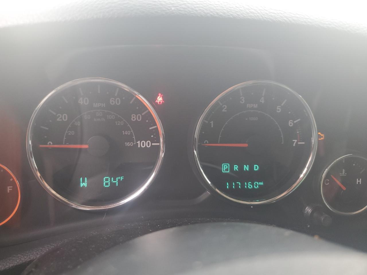 1C4BJWDG9FL737608 2015 Jeep Wrangler Unlimited Sport