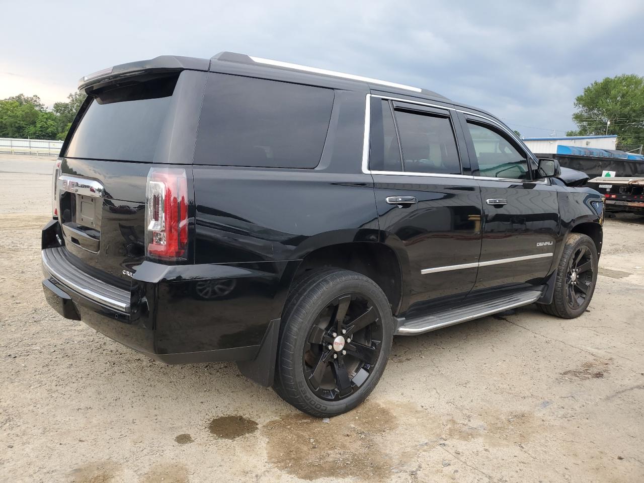 1GKS2CKJ3FR290642 2015 GMC Yukon Denali