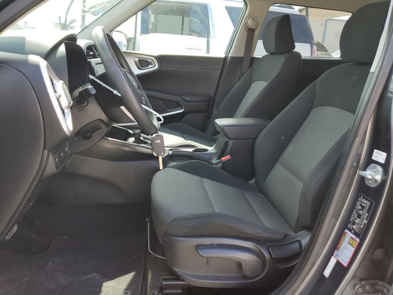 KNDJ23AU9L7721480 2020 Kia Soul Lx