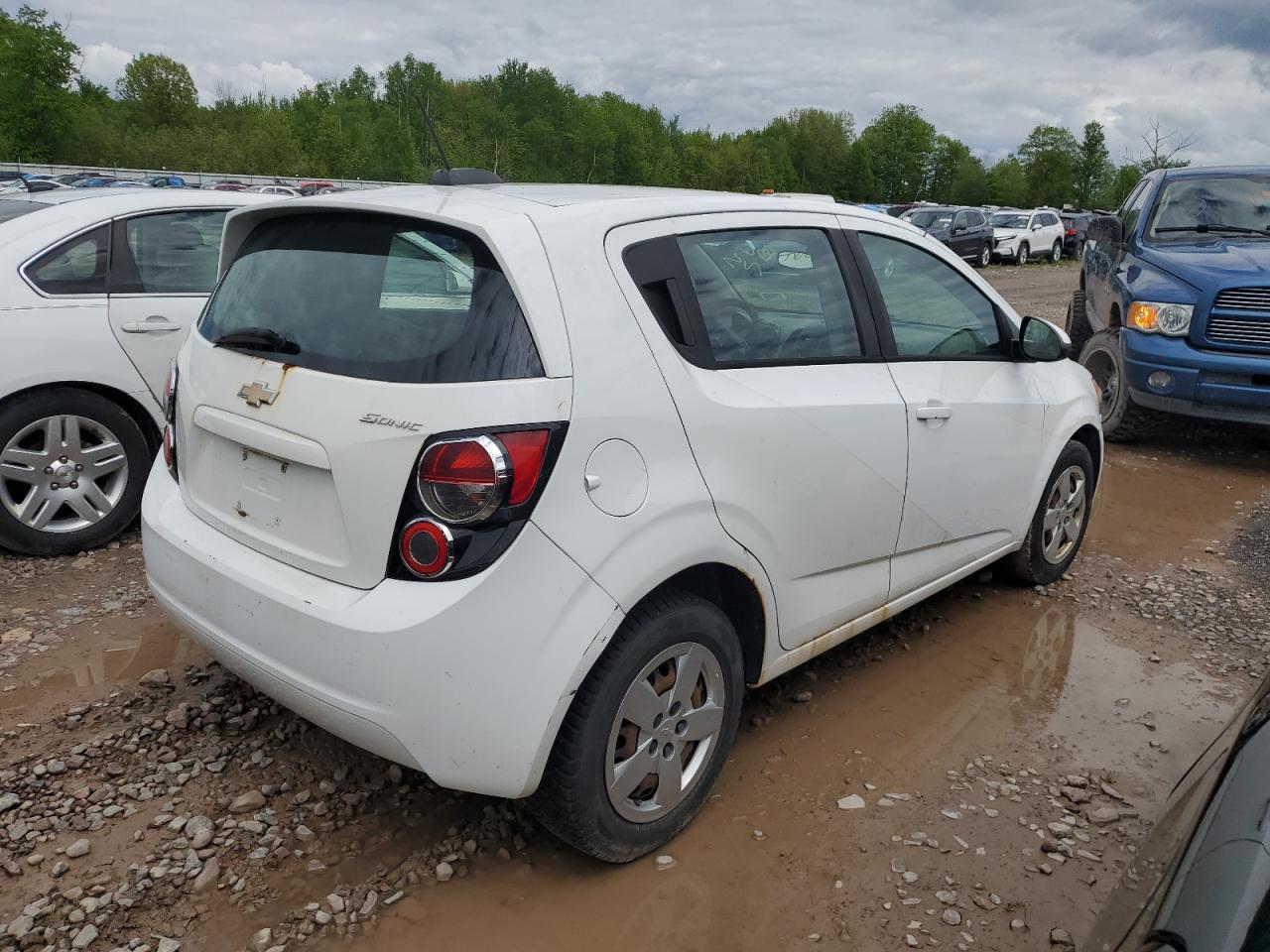 1G1JA6SGXF4104004 2015 Chevrolet Sonic Ls