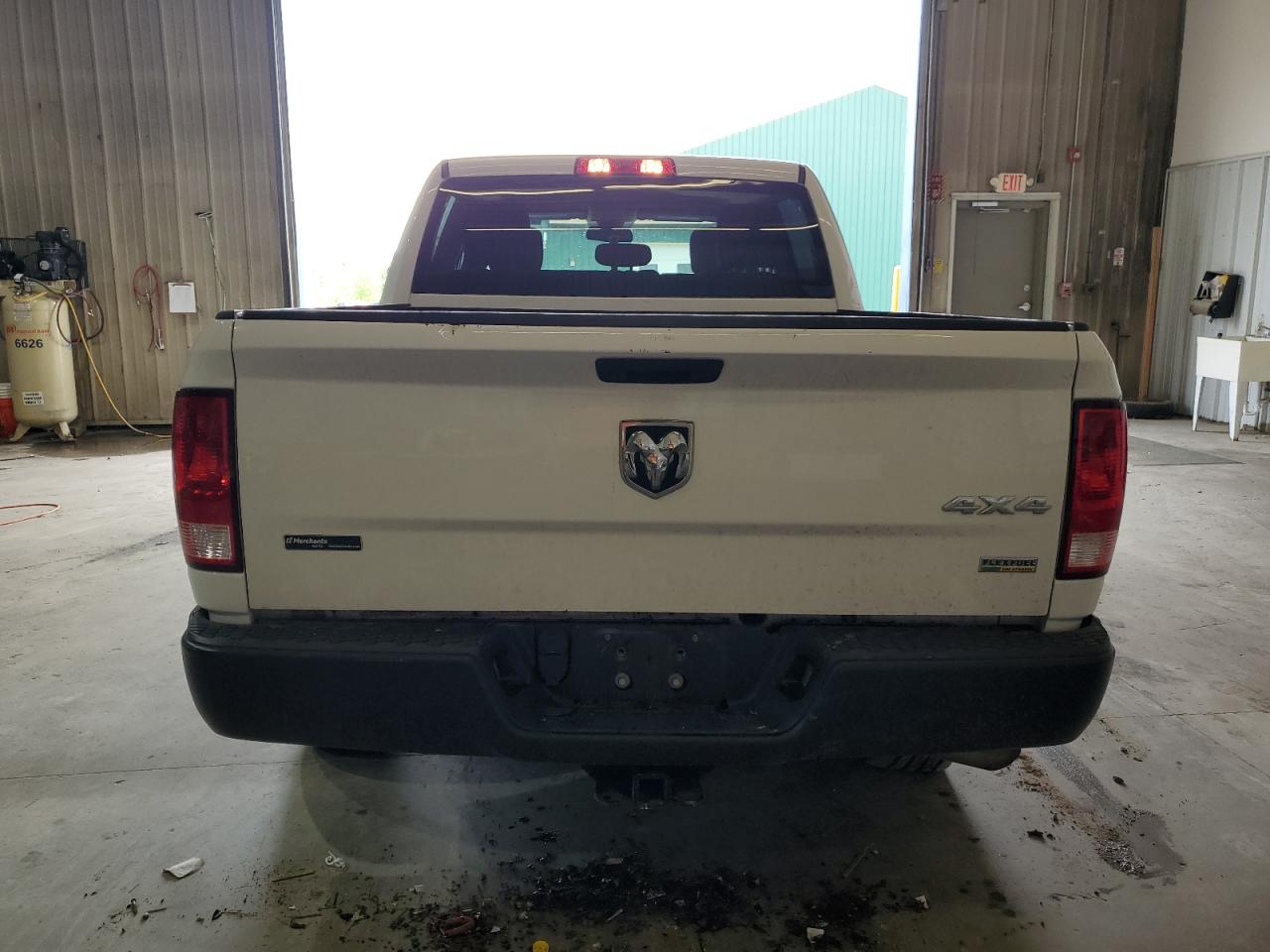 3C6RR7KG9KG628094 2019 Ram 1500 Classic Tradesman