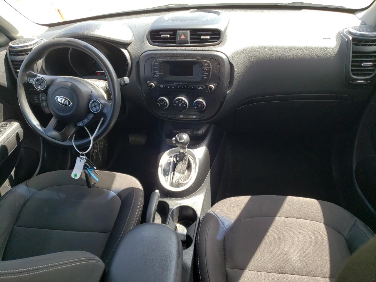 KNDJN2A26G7360618 2016 Kia Soul