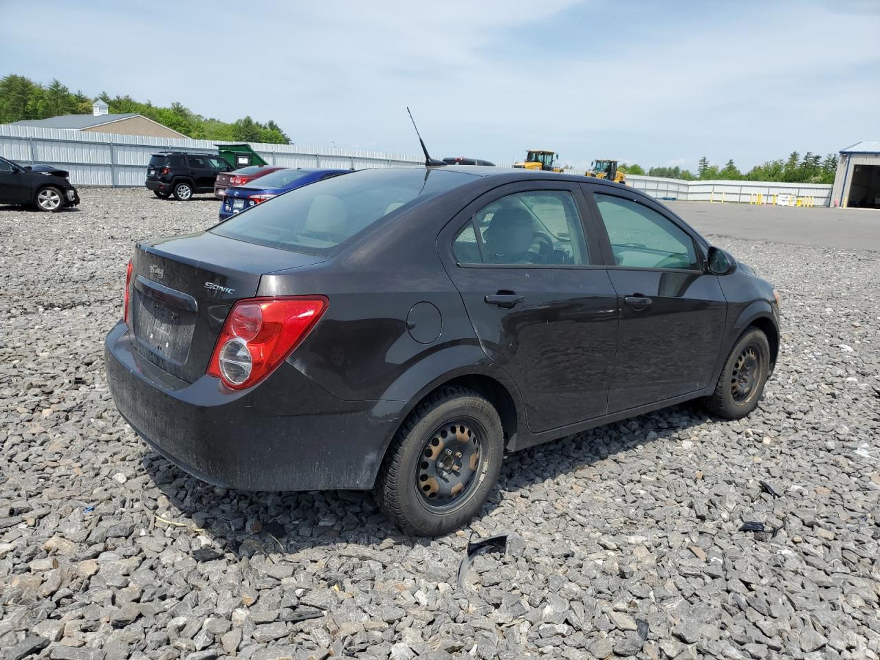 1G1JB5SH9D4255445 2013 Chevrolet Sonic Ls