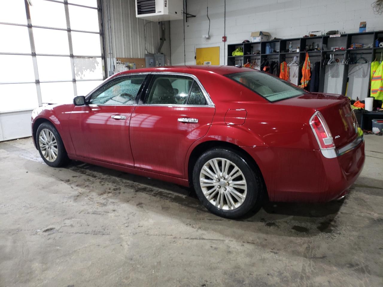 2014 Chrysler 300C vin: 2C3CCAKG6EH125614