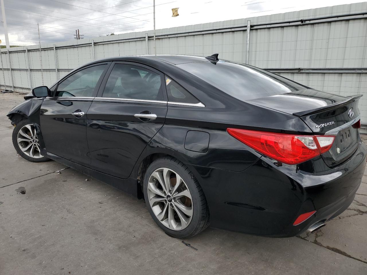 5NPEC4AC1EH821020 2014 Hyundai Sonata Se