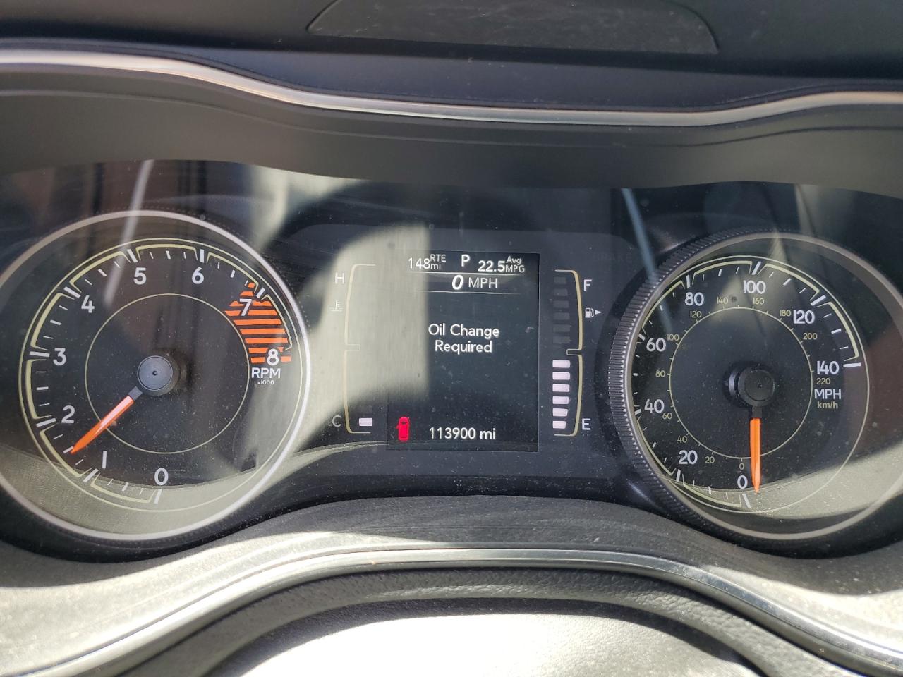 1C4PJMCX4KD410565 2019 Jeep Cherokee Latitude