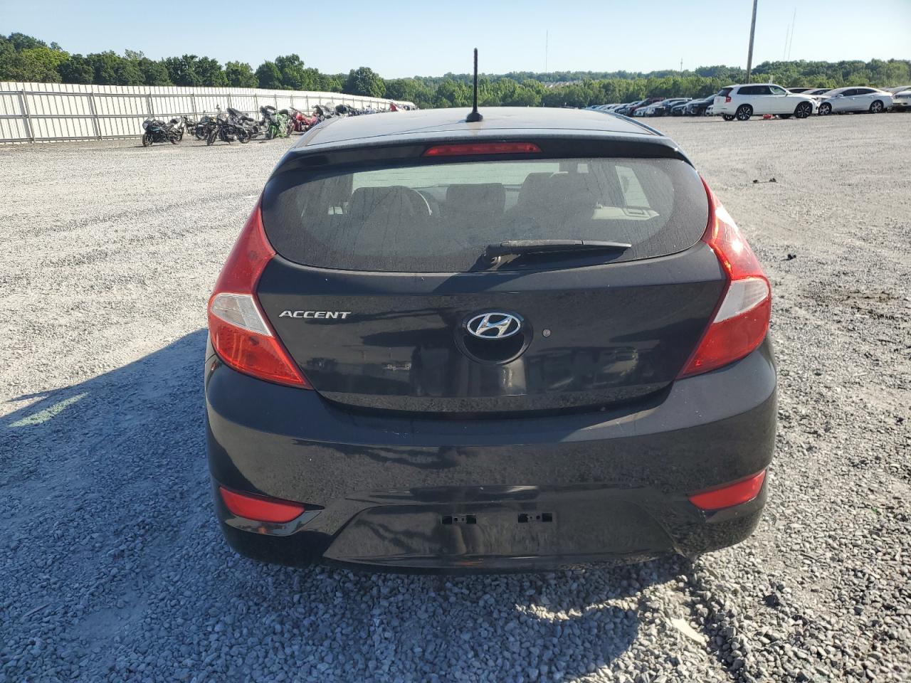 KMHCT5AE5HU336884 2017 Hyundai Accent Se