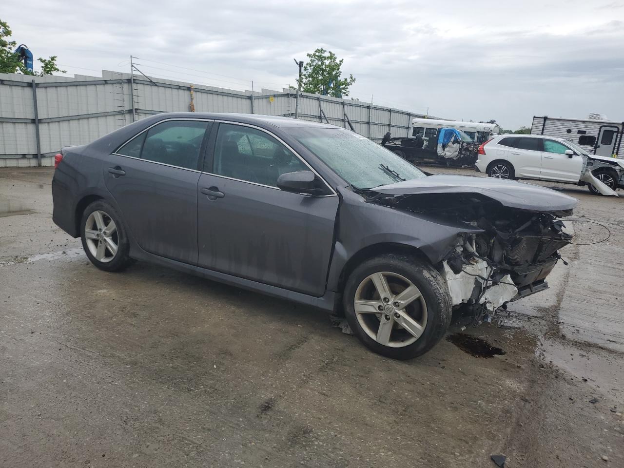 4T1BF1FK0EU405602 2014 Toyota Camry L