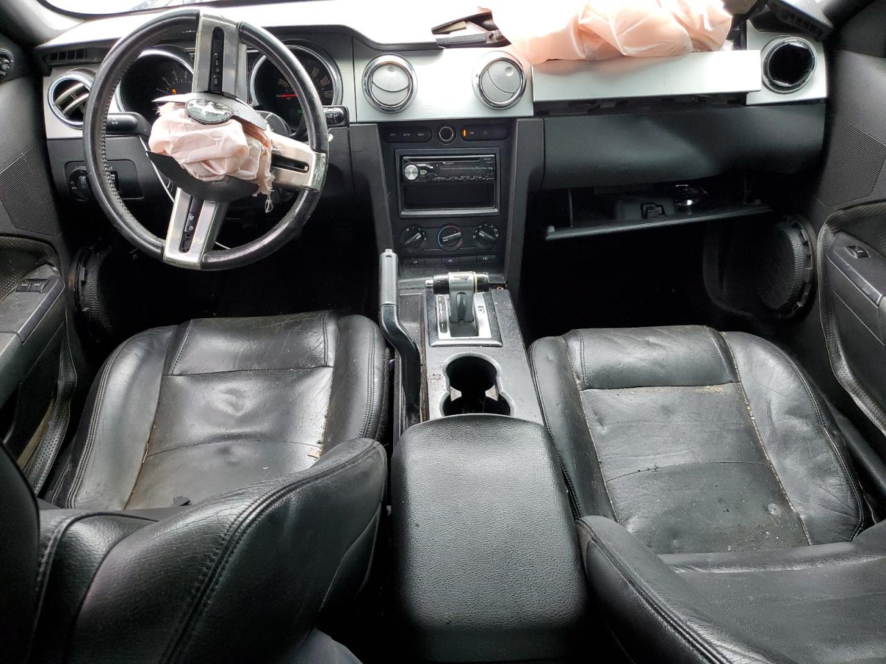 1ZVFT80NX65212084 2006 Ford Mustang