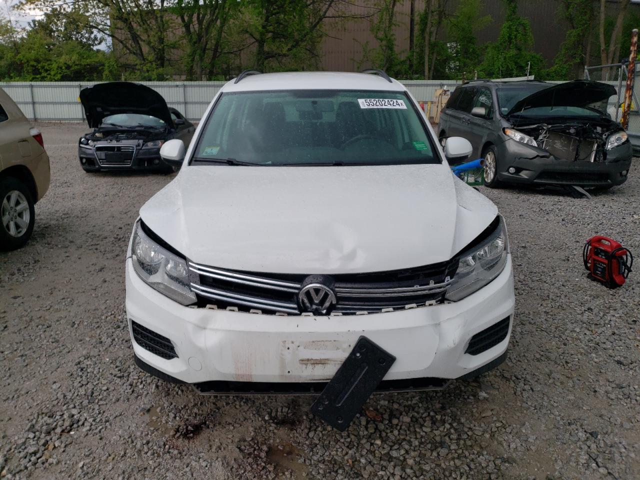 WVGBV7AX9FW610740 2015 Volkswagen Tiguan S