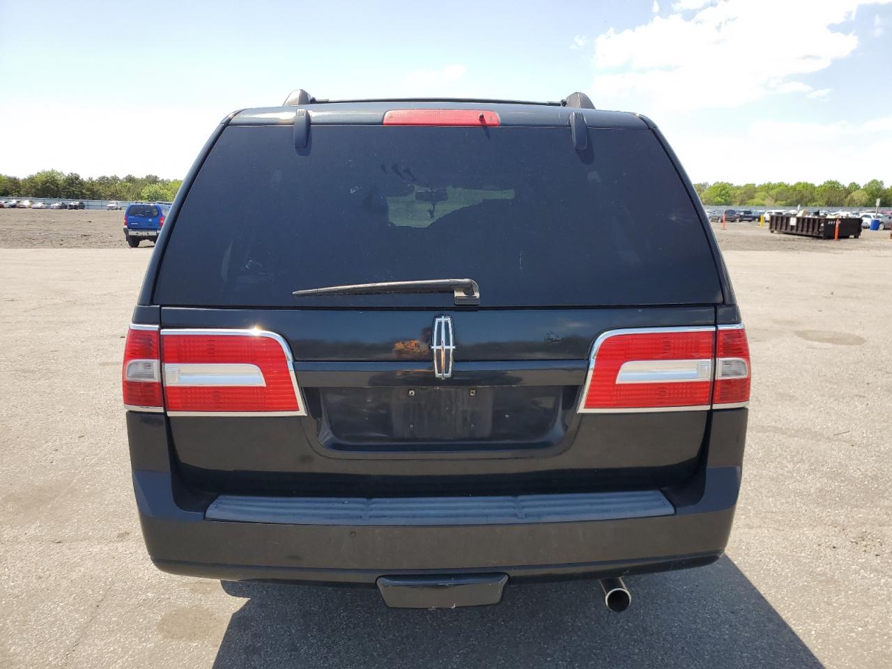 5LMJJ3J55BEJ05371 2011 Lincoln Navigator L