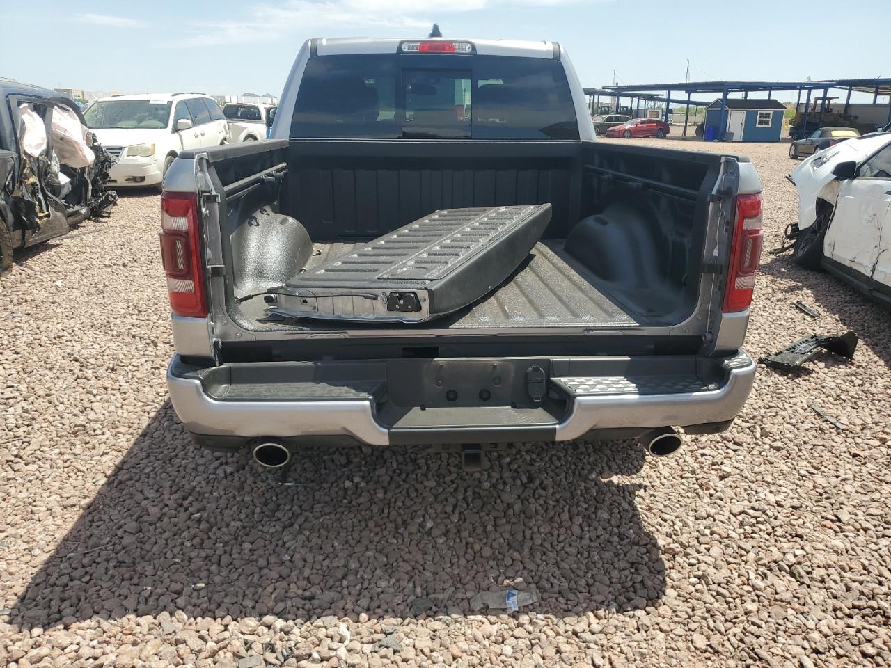 1C6SRFJT9KN698938 2019 Ram 1500 Laramie