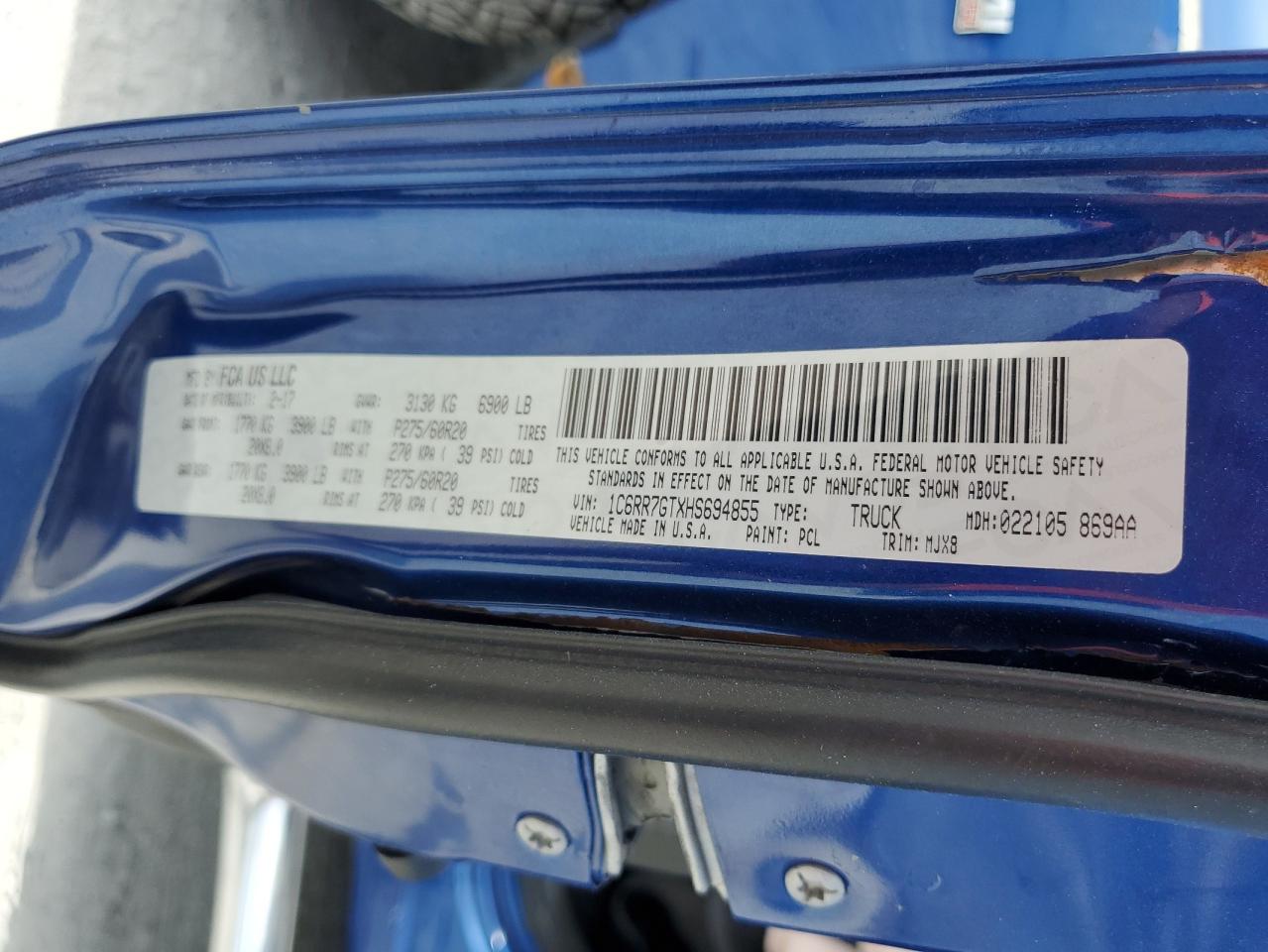 1C6RR7GTXHS694855 2017 Ram 1500 Slt