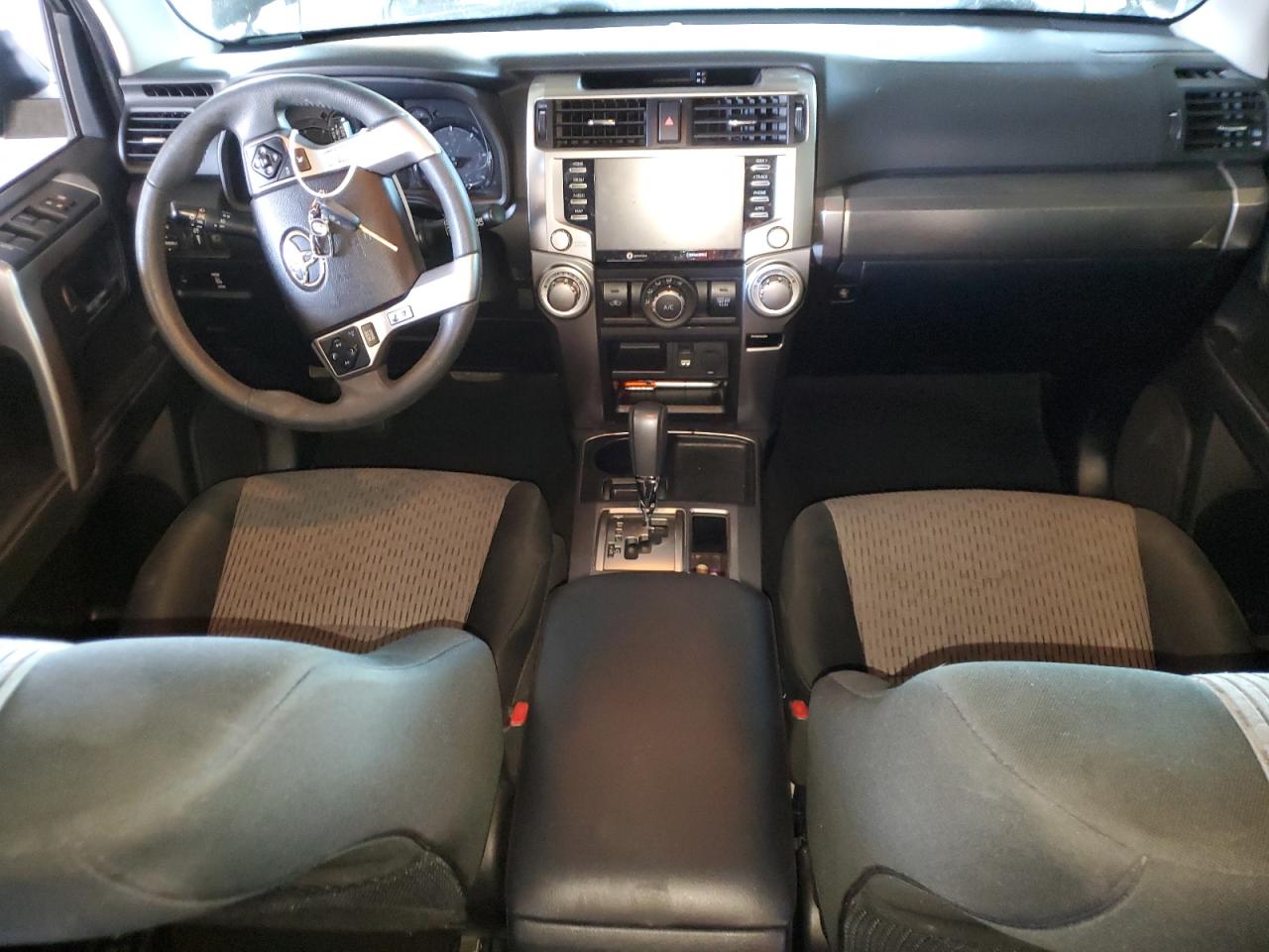 JTEZU5JR1L5225276 2020 Toyota 4Runner Sr5