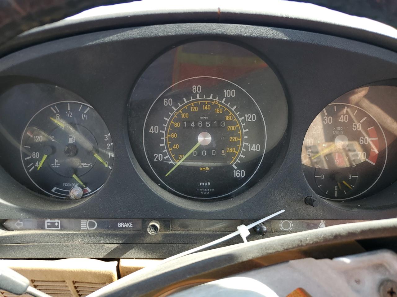 WDBBA25A7BB003017 1981 Mercedes-Benz 380 Slc