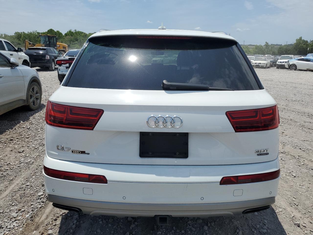 WA1VABF79JD023669 2018 Audi Q7 Prestige