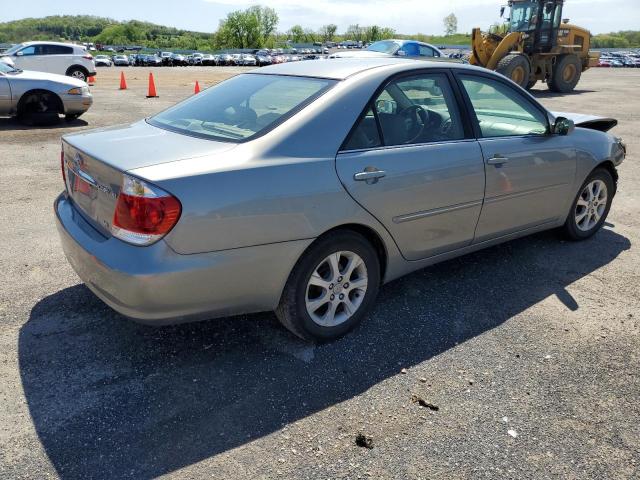 2005 Toyota Camry Le VIN: 4T1BF30K95U619489 Lot: 53910054