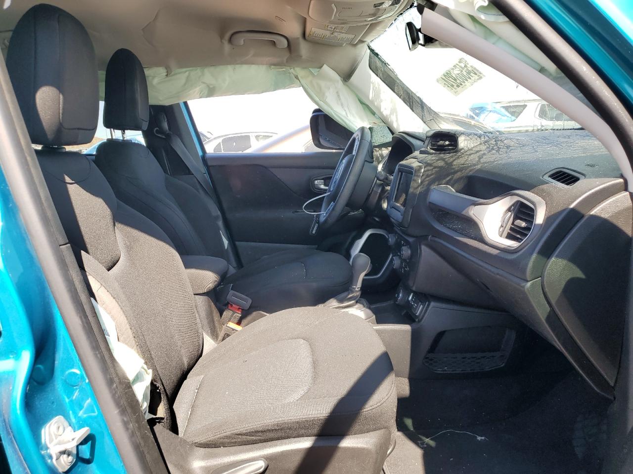 ZACNJBABXKPK37748 2019 Jeep Renegade Sport