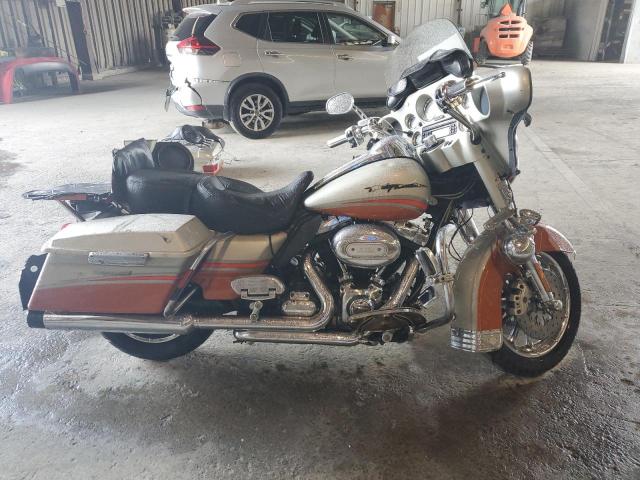 2009 HARLEY-DAVIDSON FLHTCUSE4 - 1HD1PR8139Y956894