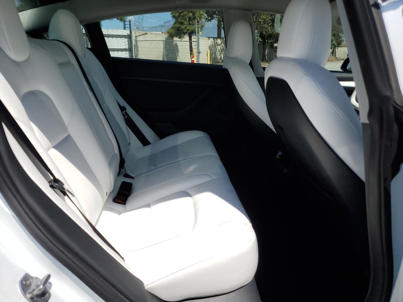 5YJ3E1EA0NF134778 2022 Tesla Model 3