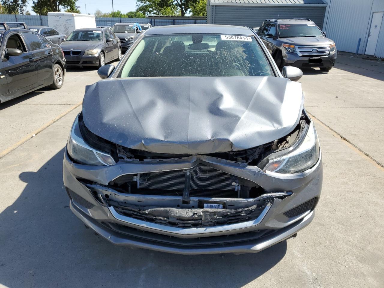 1G1BE5SM8J7246884 2018 Chevrolet Cruze Lt