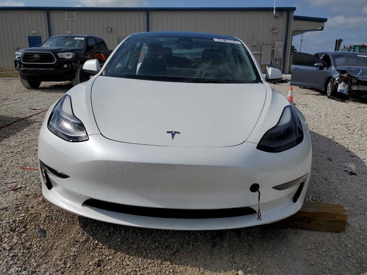 5YJ3E1EA5NF285938 2022 Tesla Model 3