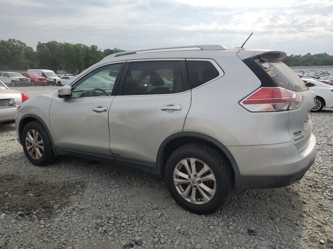 2015 Nissan Rogue S vin: KNMAT2MT0FP510604